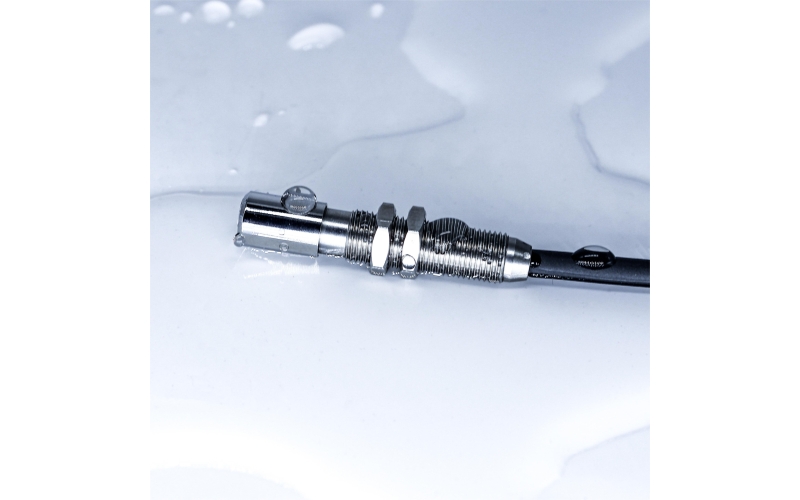 可用于電機(jī)軸芯開(kāi)料機(jī)定位傳感器那個(gè)好