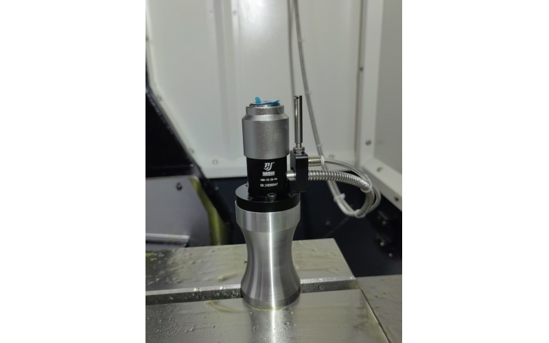 如何選擇適合數(shù)控車床的自動對刀儀？